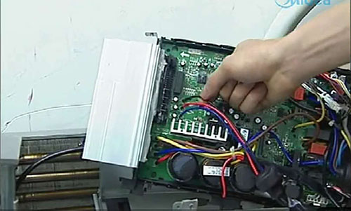 上甘岭美的空调电话是多少